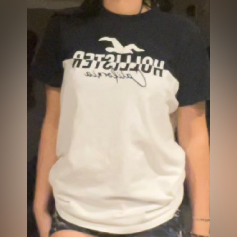 Hollister California Tee